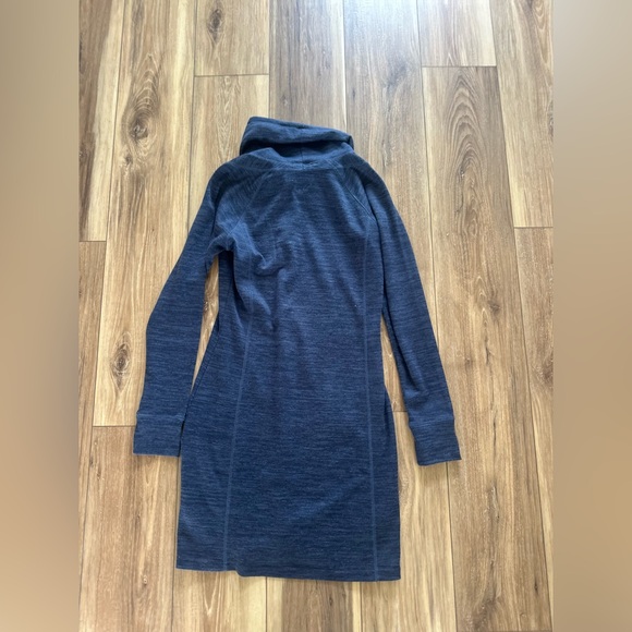 Kuhl women’s Lea Navy Cowl Neck Sweater Dress size small - Picture 5 of 6